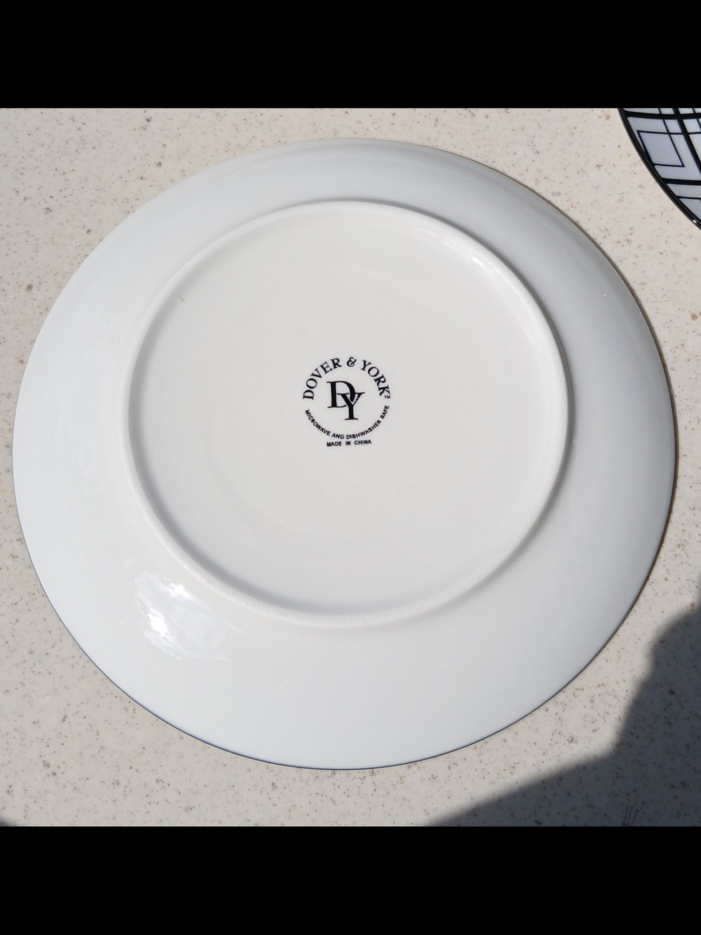 Dover&York Geometric Black & White Salad/ Dessert Plates - Set of 4 Discontined - Picture 3 of 4